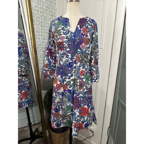 Jude Connally Dresses & Skirts - Jude Connally Dress Megan Women’s Size Small Blue Floral 3/4 Sleeve